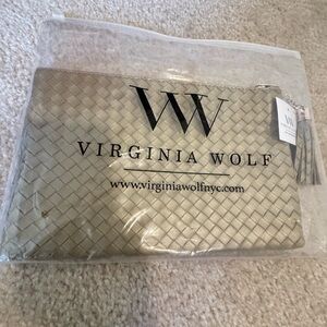 Virginia Wolf Woven Clutch Pouch | Tassel Zipper | Gold Neutral